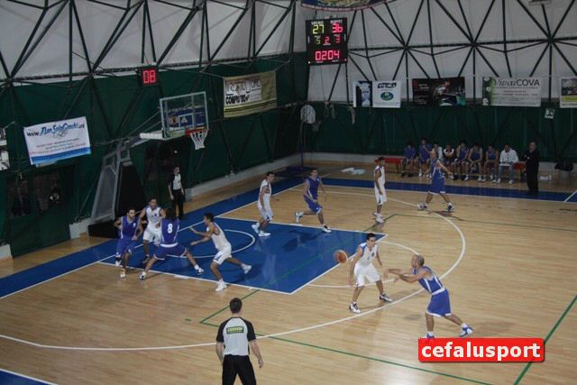 101128_sport 080y_tn.jpg